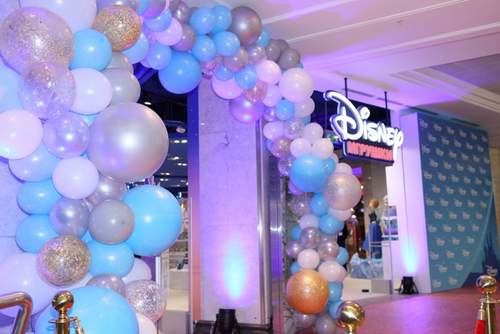 Первый в России магазин «Disney Игрушки» открылся в ЦДМ!